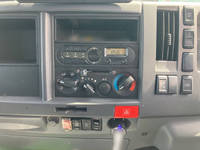 いすゞエルフクレーン4段小型（2t・3t）[写真37]