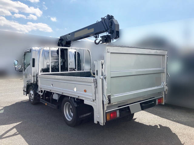 いすゞエルフクレーン4段小型（2t・3t）[写真04]