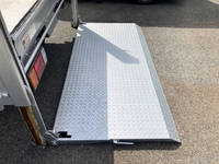 いすゞエルフクレーン4段小型（2t・3t）[写真09]