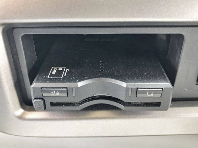 UDトラックスコンドル冷凍車（冷蔵車）増トン（6t・8t）[写真37]