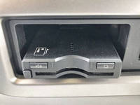 UDトラックスコンドル冷凍車（冷蔵車）増トン（6t・8t）[写真37]