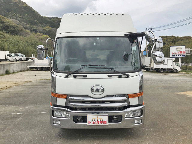 UDトラックスコンドル冷凍車（冷蔵車）増トン（6t・8t）[写真07]