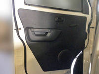 マツダボンゴ平ボディ小型（2t・3t）[写真13]