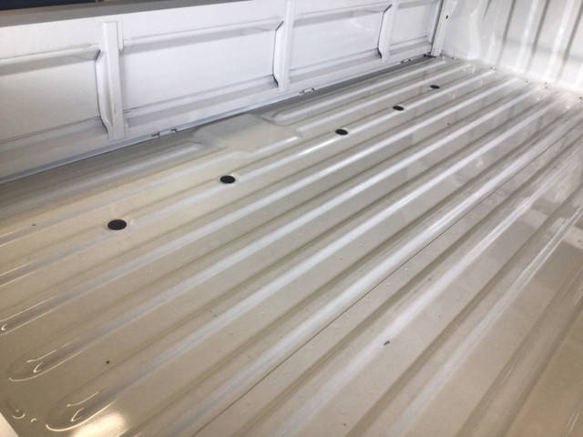 マツダボンゴ平ボディ小型（2t・3t）[写真08]