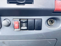 いすゞエルフアルミブロック小型（2t・3t）[写真38]