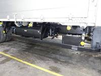 三菱ふそうキャンターアルミウイング小型（2t・3t）[写真16]