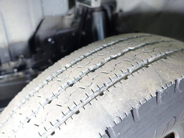 三菱ふそうキャンターアルミウイング小型（2t・3t）[写真25]