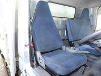 三菱ふそうキャンターアルミウイング小型（2t・3t）[写真26]