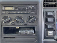 三菱ふそうキャンター平ボディ小型（2t・3t）[写真38]