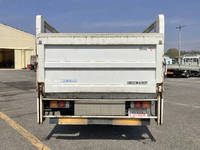 三菱ふそうキャンター平ボディ小型（2t・3t）[写真08]