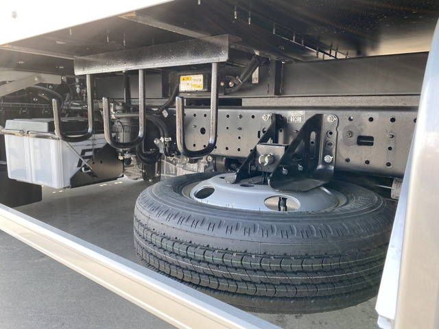 日野デュトロアルミバン小型（2t・3t）[写真15]