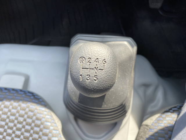 日野デュトロアルミバン小型（2t・3t）[写真18]