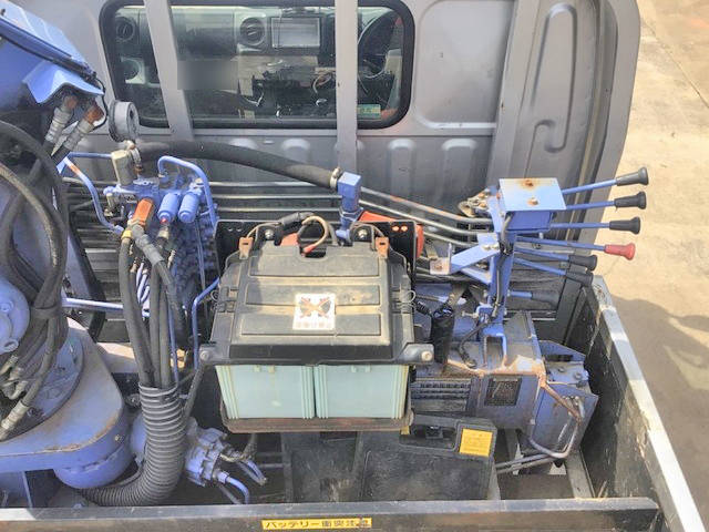 トヨタトヨエースクレーン付小型（2t・3t）[写真14]