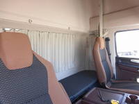 日野レンジャーアルミウイング中型（4t）[写真14]