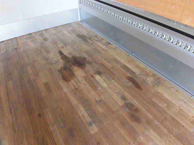 日野レンジャーアルミウイング中型（4t）[写真30]