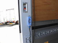 日野レンジャーアルミウイング中型（4t）[写真08]