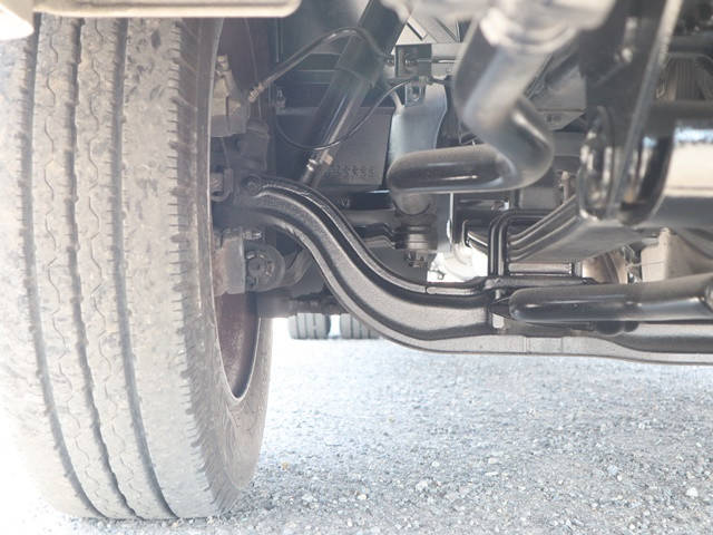 三菱ふそうキャンター平ボディ小型（2t・3t）[写真17]