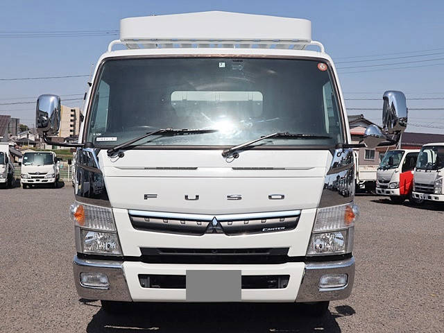 三菱ふそうキャンター平ボディ小型（2t・3t）[写真03]