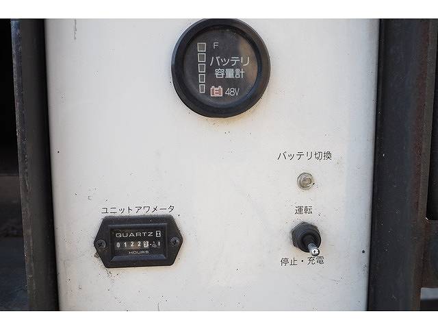 日野デュトロ高所作業車小型（2t・3t）[写真13]