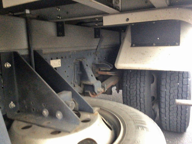 いすゞエルフ冷凍車（冷蔵車）小型（2t・3t）[写真22]