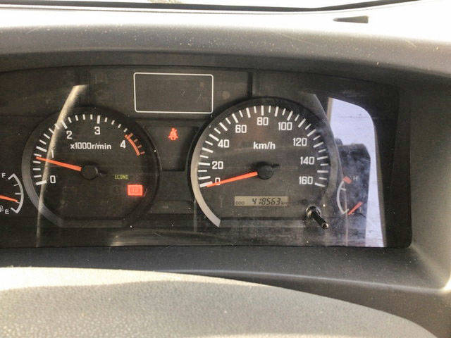 いすゞエルフ冷凍車（冷蔵車）小型（2t・3t）[写真34]