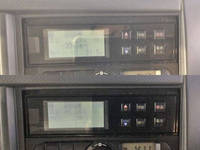 いすゞエルフ冷凍車（冷蔵車）小型（2t・3t）[写真36]