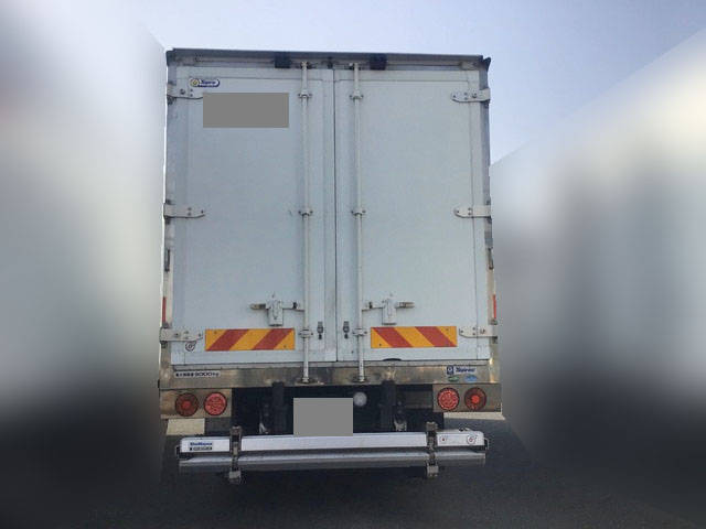 いすゞエルフ冷凍車（冷蔵車）小型（2t・3t）[写真08]