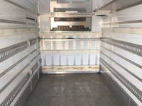 いすゞエルフ冷凍車（冷蔵車）小型（2t・3t）[写真09]