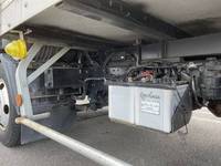 日野デュトロアルミバン小型（2t・3t）[写真17]