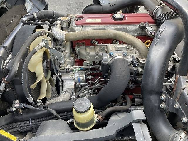 日野デュトロアルミバン小型（2t・3t）[写真22]