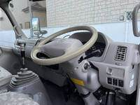 日野デュトロアルミバン小型（2t・3t）[写真32]