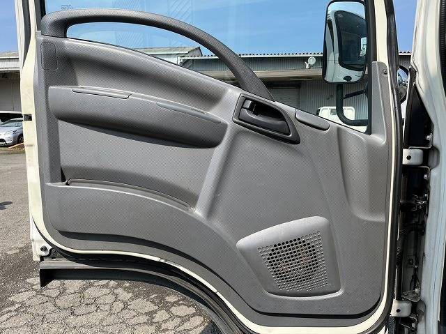 いすゞエルフアルミバン小型（2t・3t）[写真15]