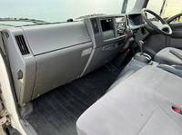 いすゞエルフアルミバン小型（2t・3t）[写真16]