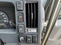 いすゞエルフアルミバン小型（2t・3t）[写真26]