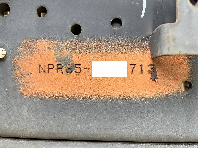 いすゞエルフアルミバン小型（2t・3t）[写真38]