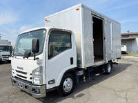 いすゞエルフアルミバン小型（2t・3t）[写真03]