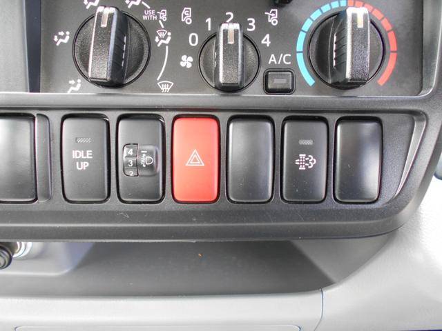 トヨタダイナ平ボディ小型（2t・3t）[写真31]