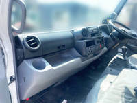 日野デュトロパッカー車（塵芥車）小型（2t・3t）[写真20]