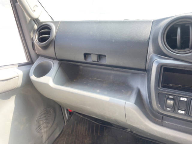 日野デュトロパッカー車（塵芥車）小型（2t・3t）[写真27]