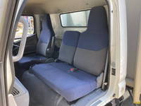 三菱ふそうキャンターアルミウイング小型（2t・3t）[写真27]