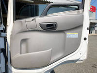 UDトラックスコンドルアルミブロック増トン（6t・8t）[写真28]