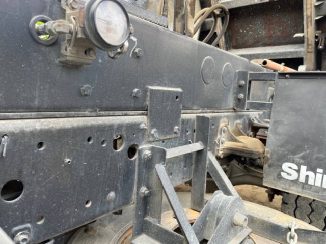 いすゞフォワードダンプ増トン（6t・8t）[写真23]