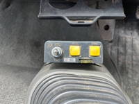 いすゞフォワードダンプ増トン（6t・8t）[写真36]