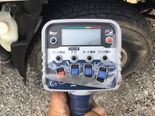 いすゞエルフセルフクレーン4段小型（2t・3t）[写真15]