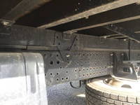 いすゞエルフセルフクレーン4段小型（2t・3t）[写真18]