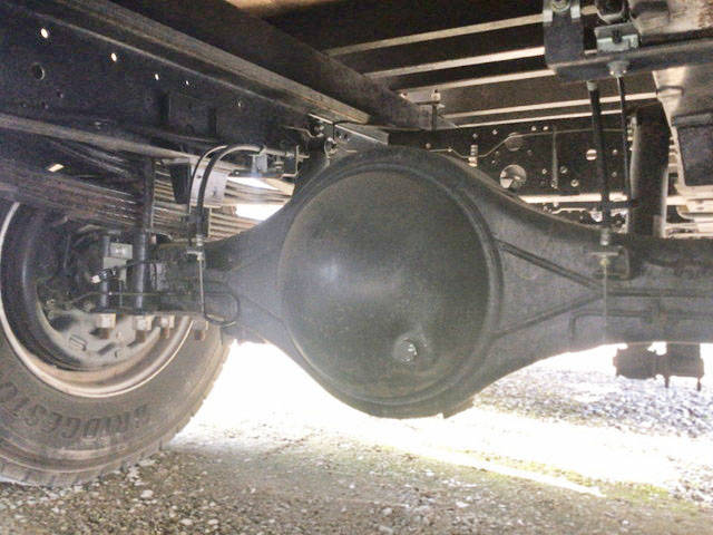 いすゞエルフセルフクレーン4段小型（2t・3t）[写真20]