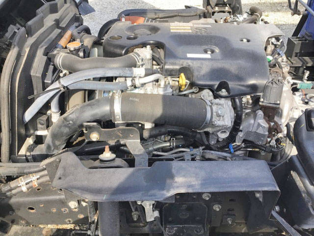 いすゞエルフセルフクレーン4段小型（2t・3t）[写真22]