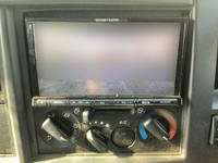 いすゞエルフセルフクレーン4段小型（2t・3t）[写真30]