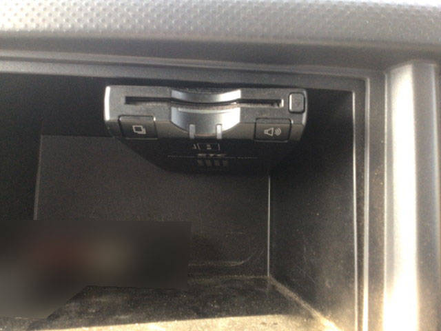 いすゞエルフセルフクレーン4段小型（2t・3t）[写真31]