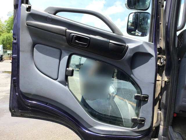 日野レンジャーダンプ増トン（6t・8t）[写真25]